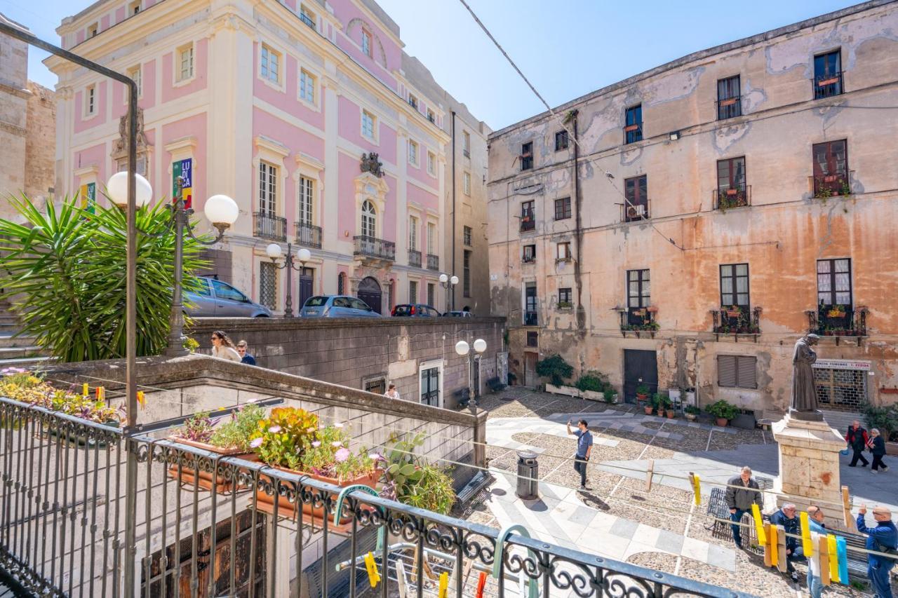 Una Splendida Vista Sulla Cattedrale - Wifi - Ac Κάλιαρι Εξωτερικό φωτογραφία